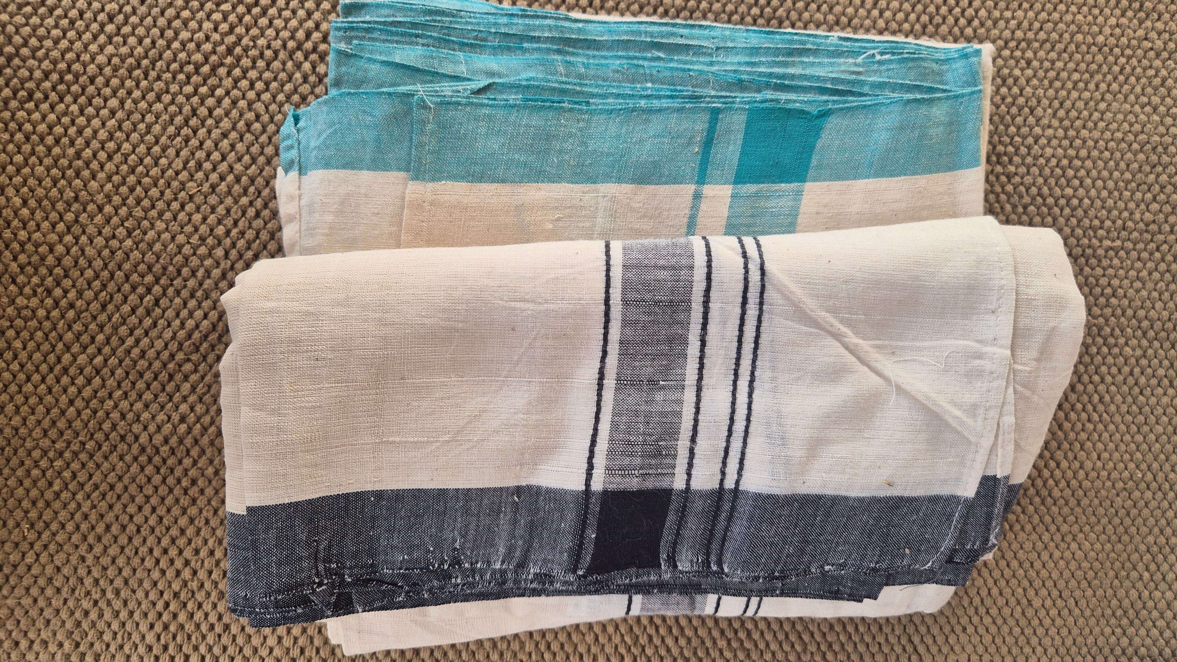 Cotton Heritage - Veshti/dhothi/mundu (Karunganni- Handwoven)